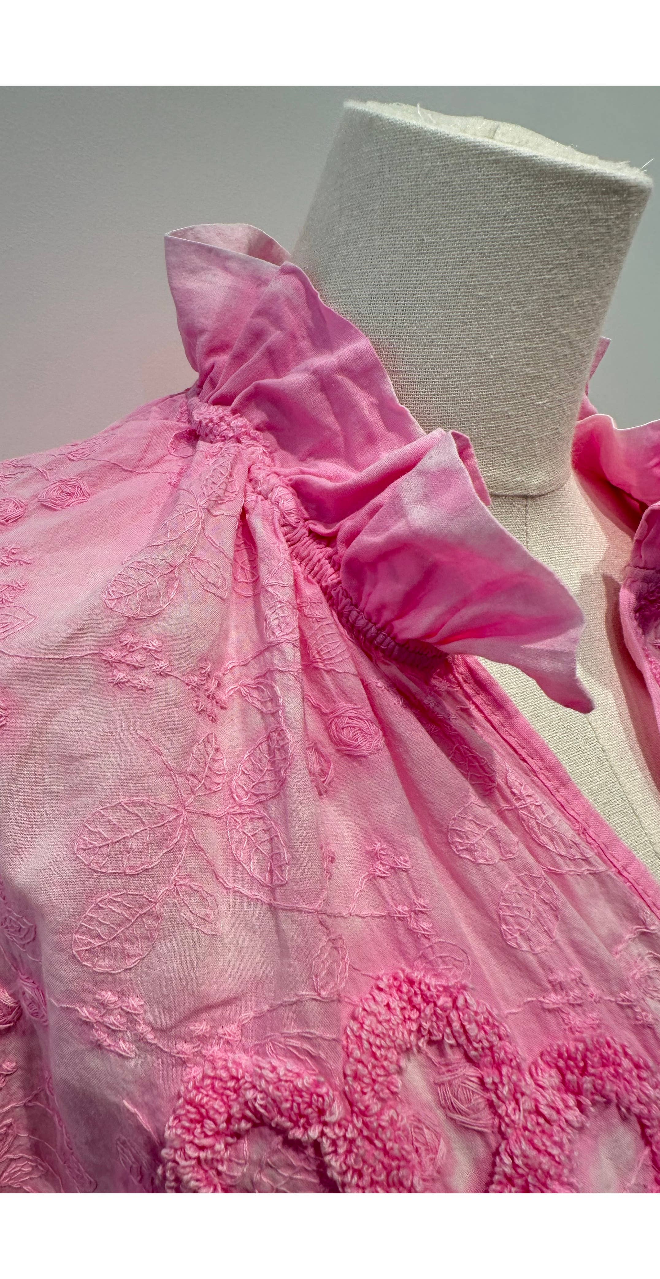 Blouse Brodée à Manches Bouffantes Broderie en Relief