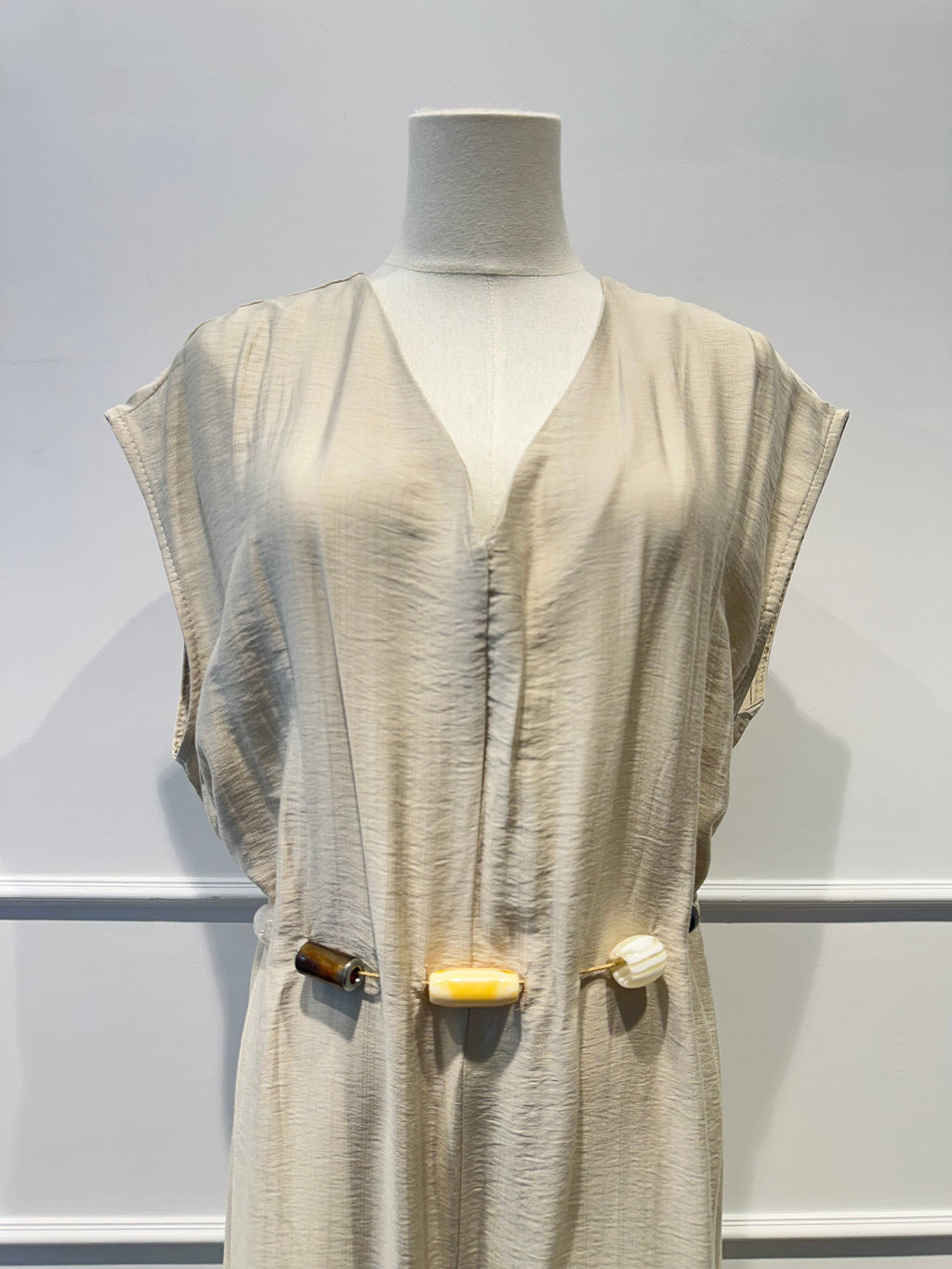 Robe Combinaison Longue avec Ceinture de Perles