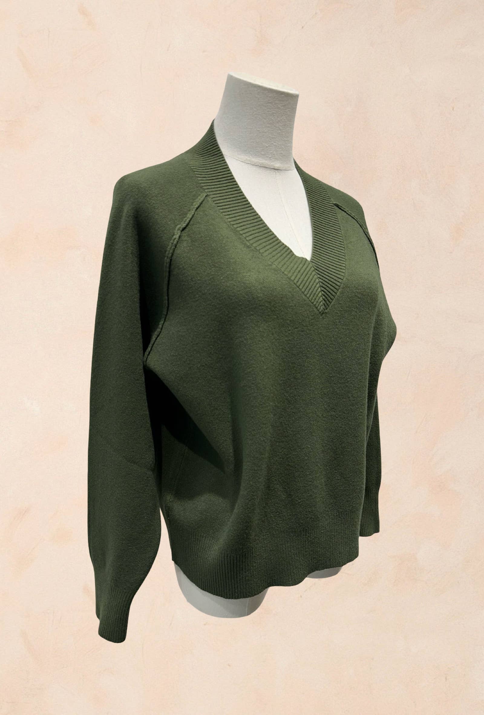 Pull manches longues maille col V côtelé Viscose