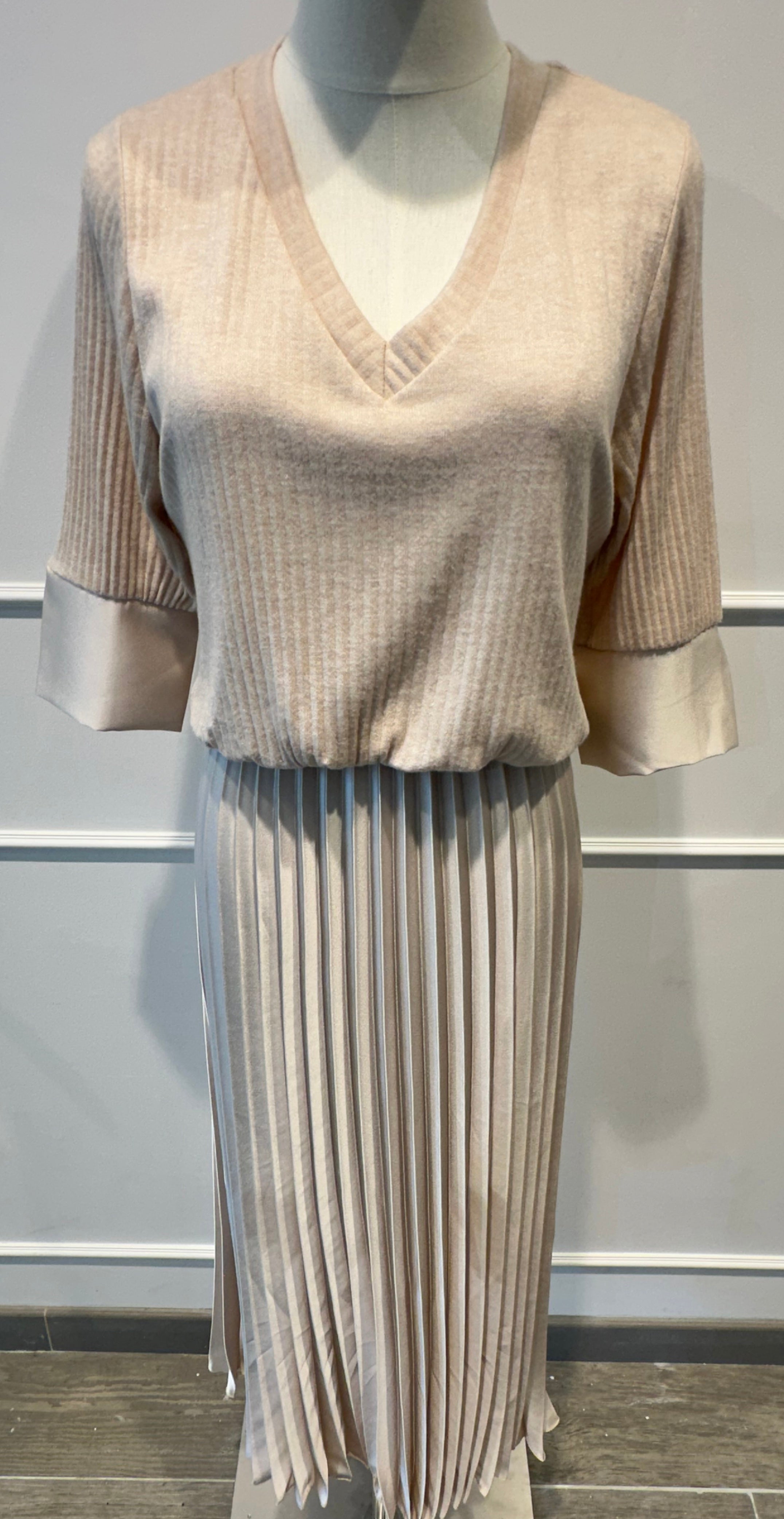 Robe Bimatière Jupe Plissée Maille Cotelée - VISCOSE