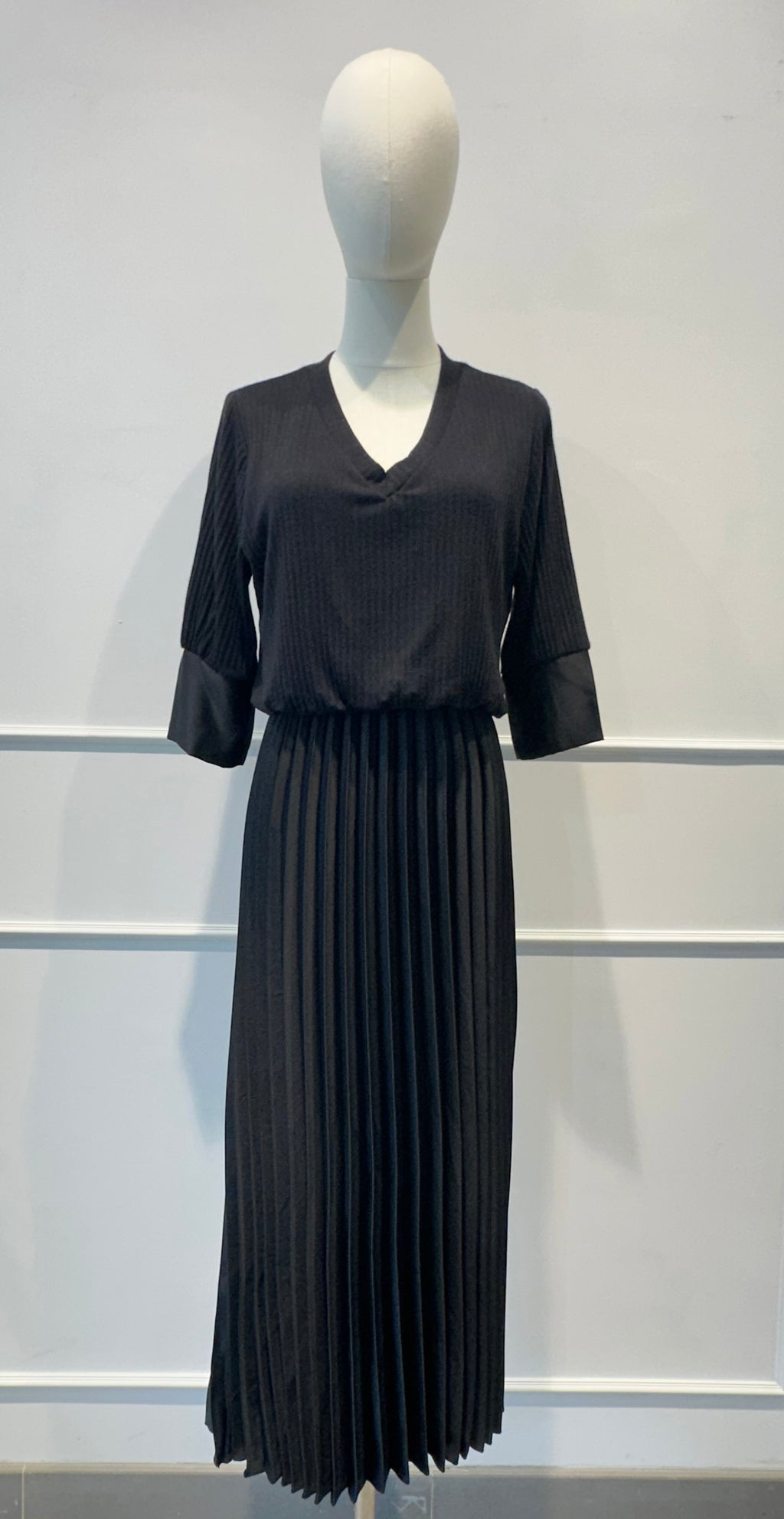 Robe Bimatière Jupe Plissée Maille Cotelée - VISCOSE