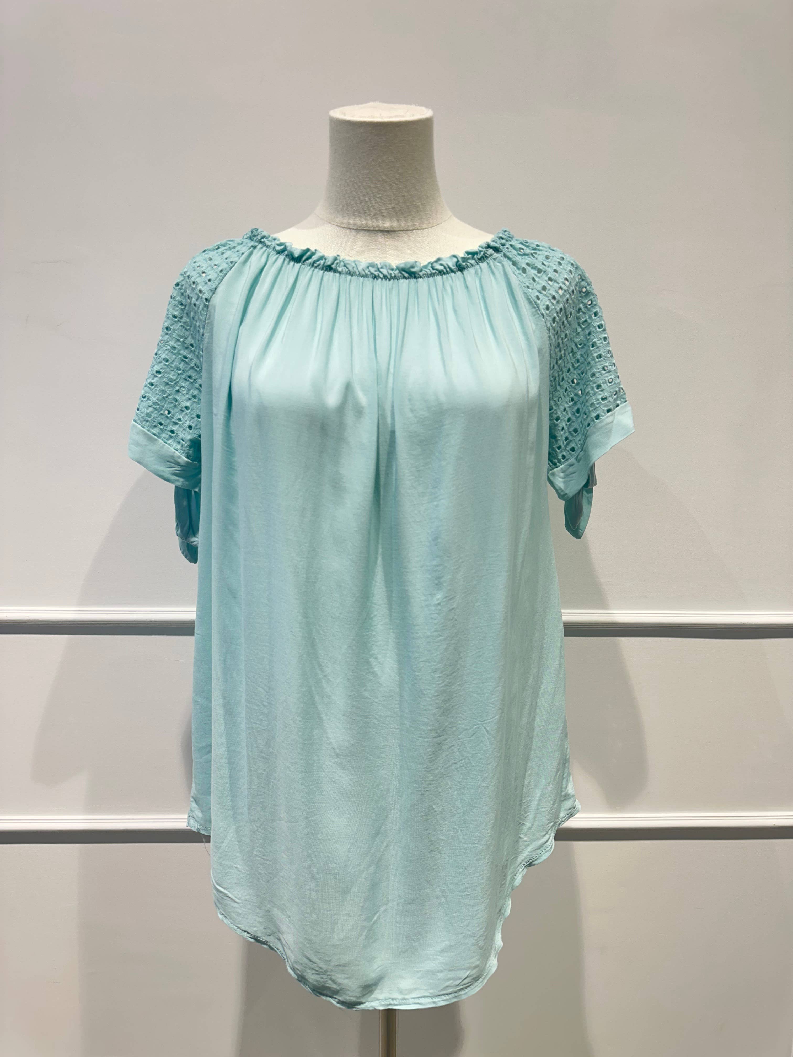 Blouse à Manches Brodées & Encolure Froncée