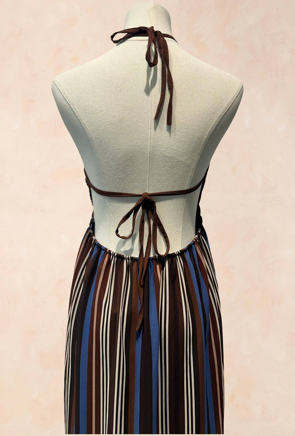 Robe Longue à Bretelles Rayée Smockée