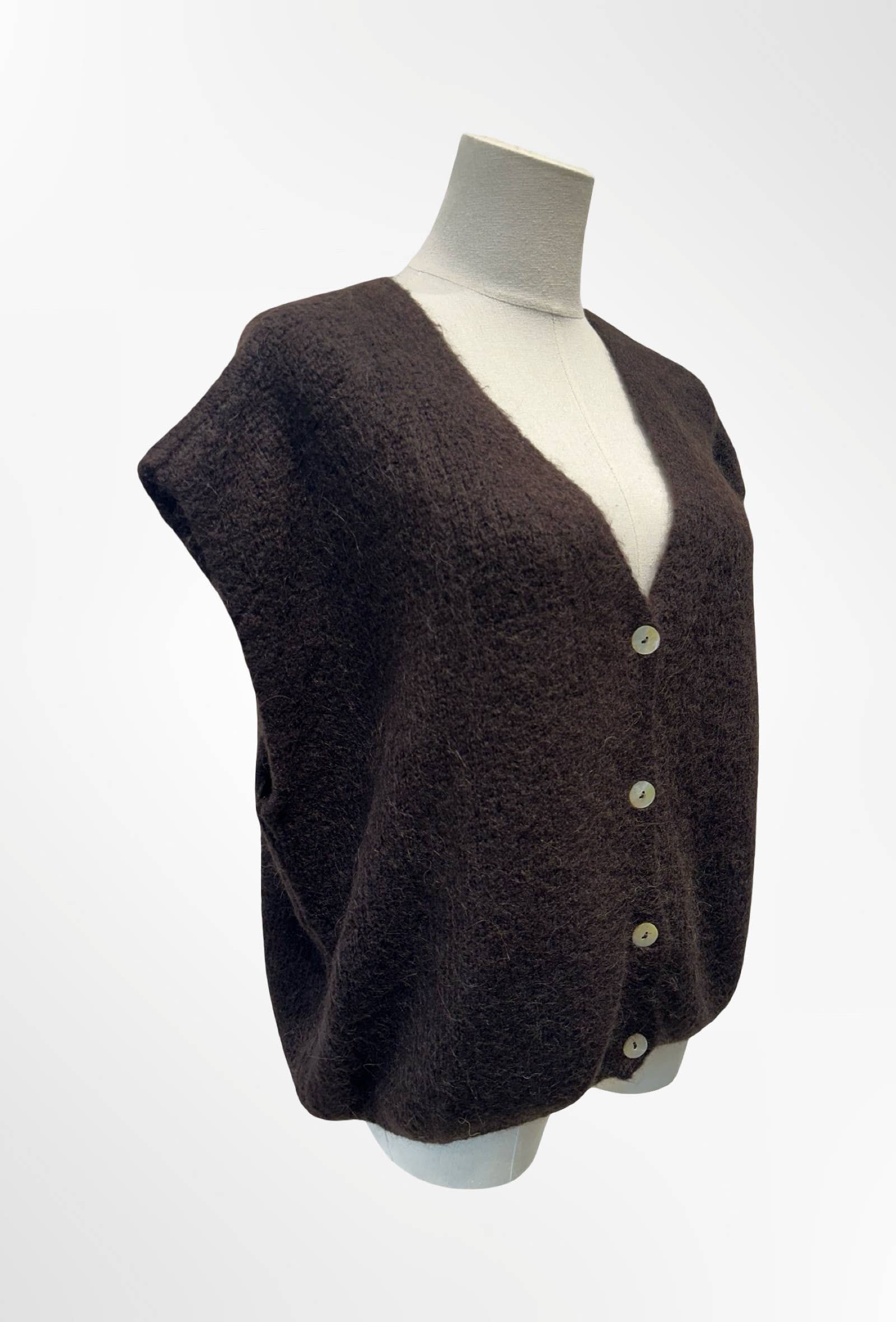 Gilet Sans Manches – Maille Douce Boutons ALPAGA