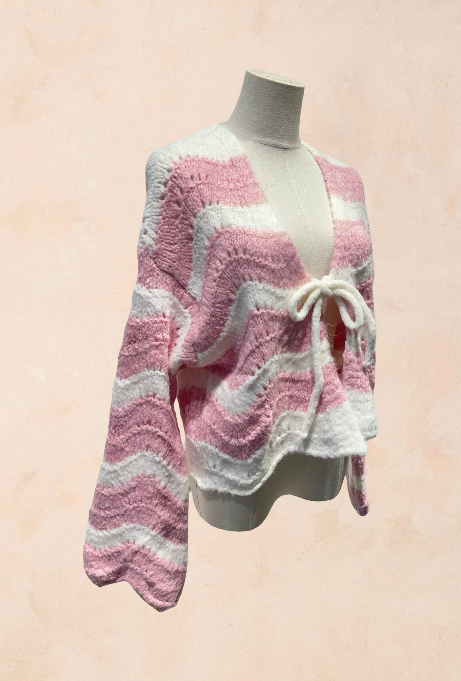 Gilet rayé à nouer – Style tendance et cocooning