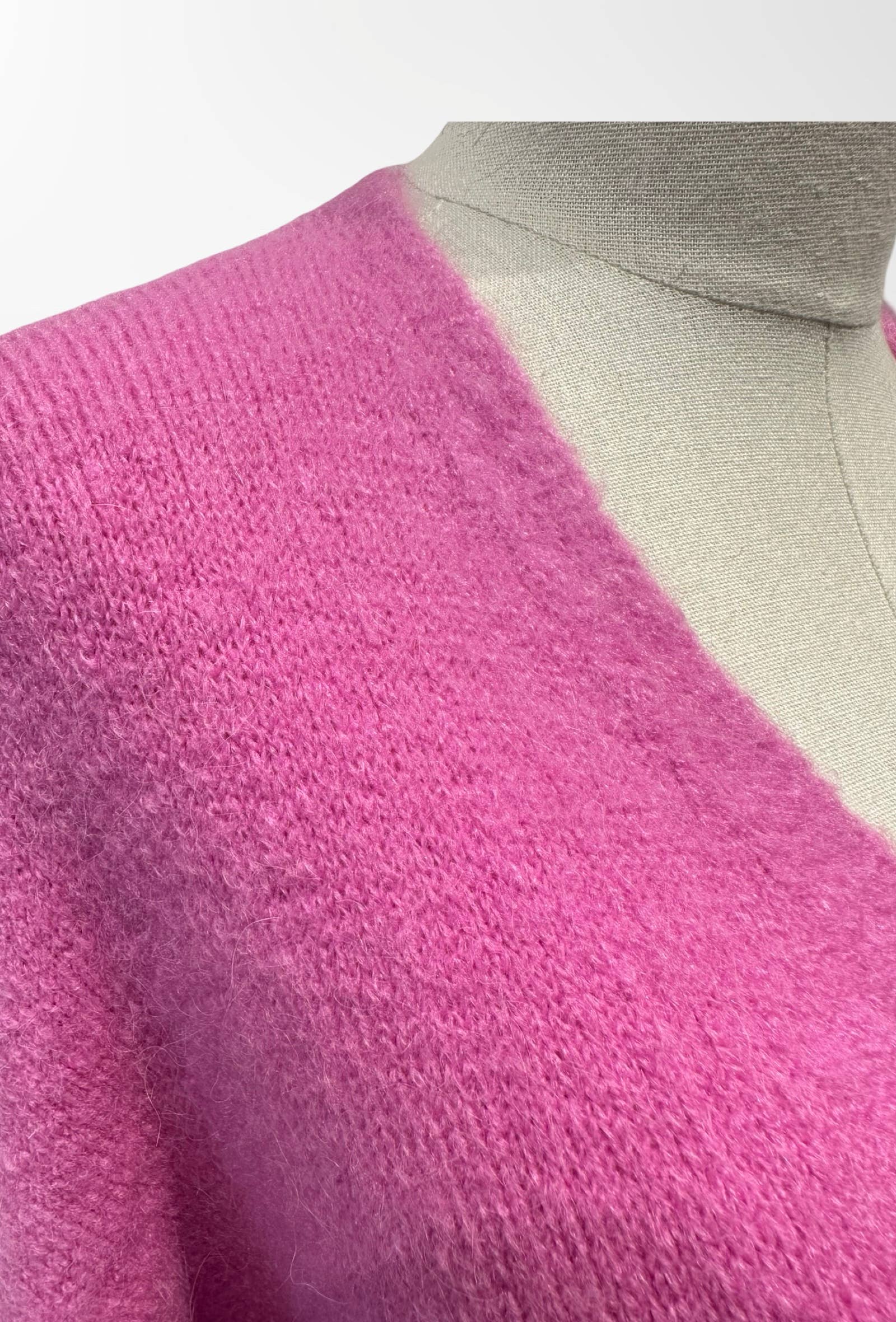 Gilet Col V Profond en Maille Douce ALPAGA