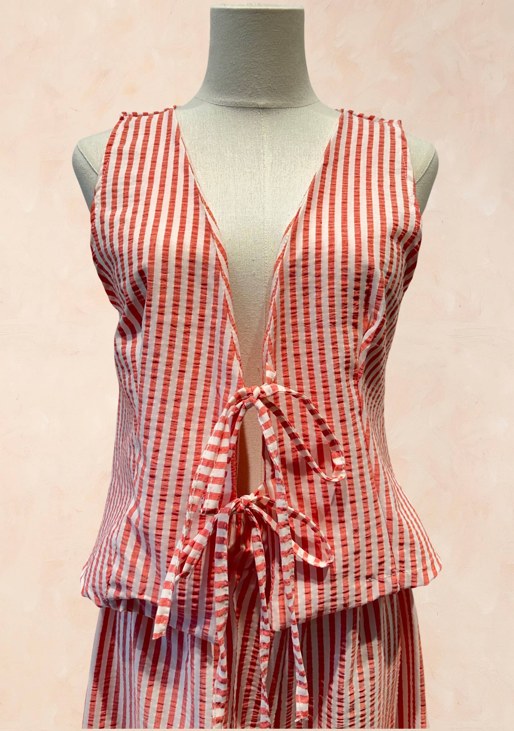 Ensemble gilet sans manches/ pantalon estival imprimé