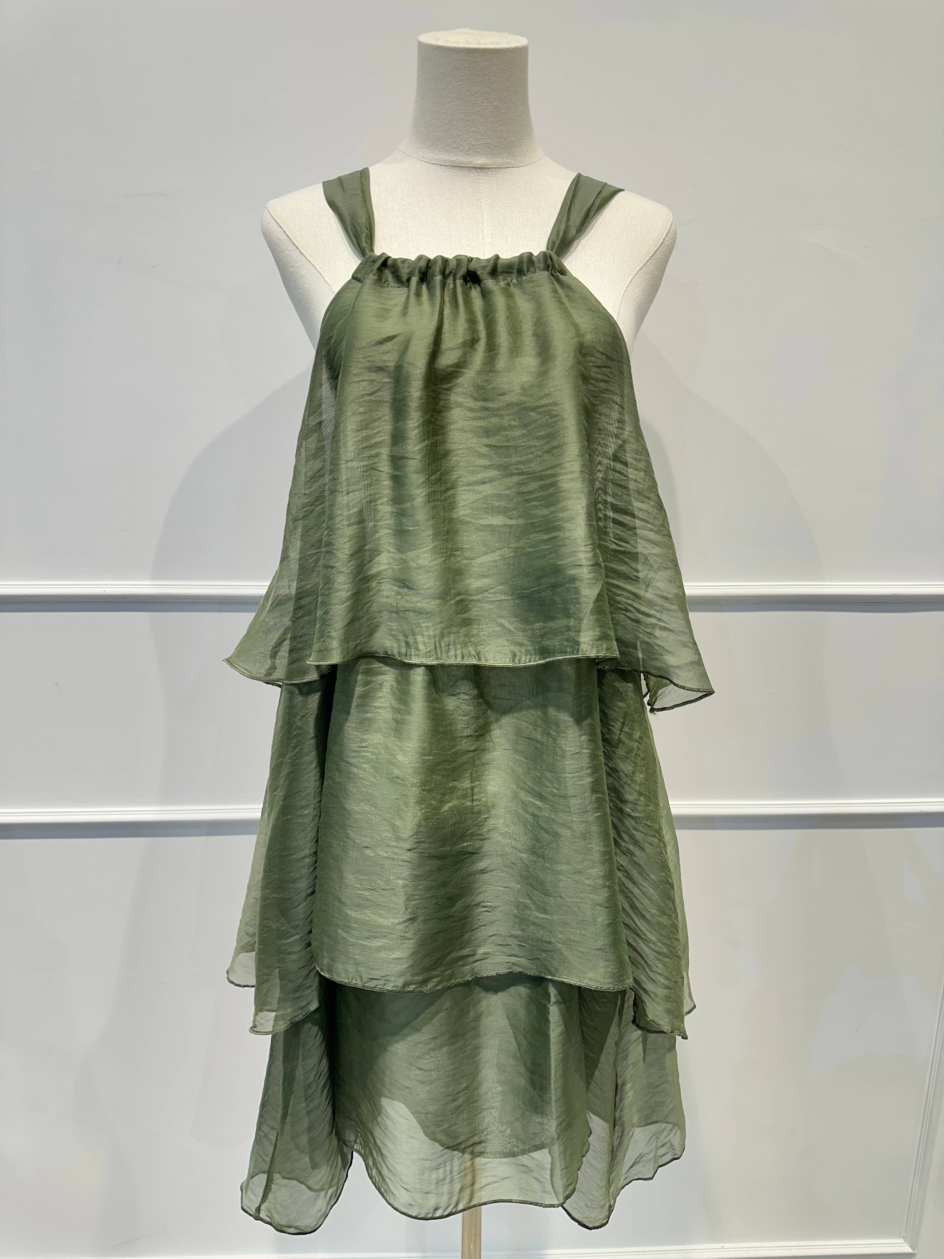 Robe à Volants à Bretelles et Nœud Déco