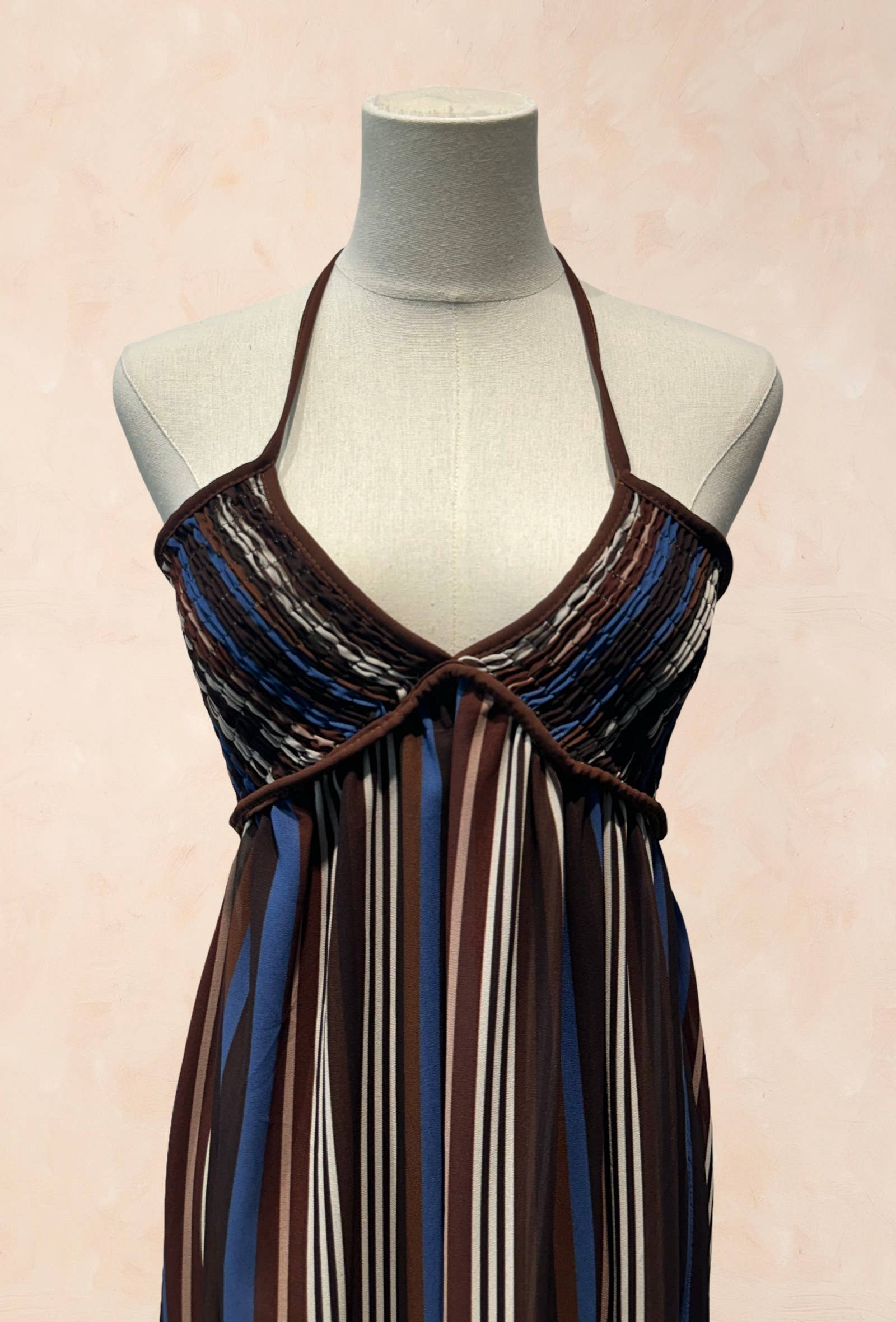 Robe Longue à Bretelles Rayée Smockée