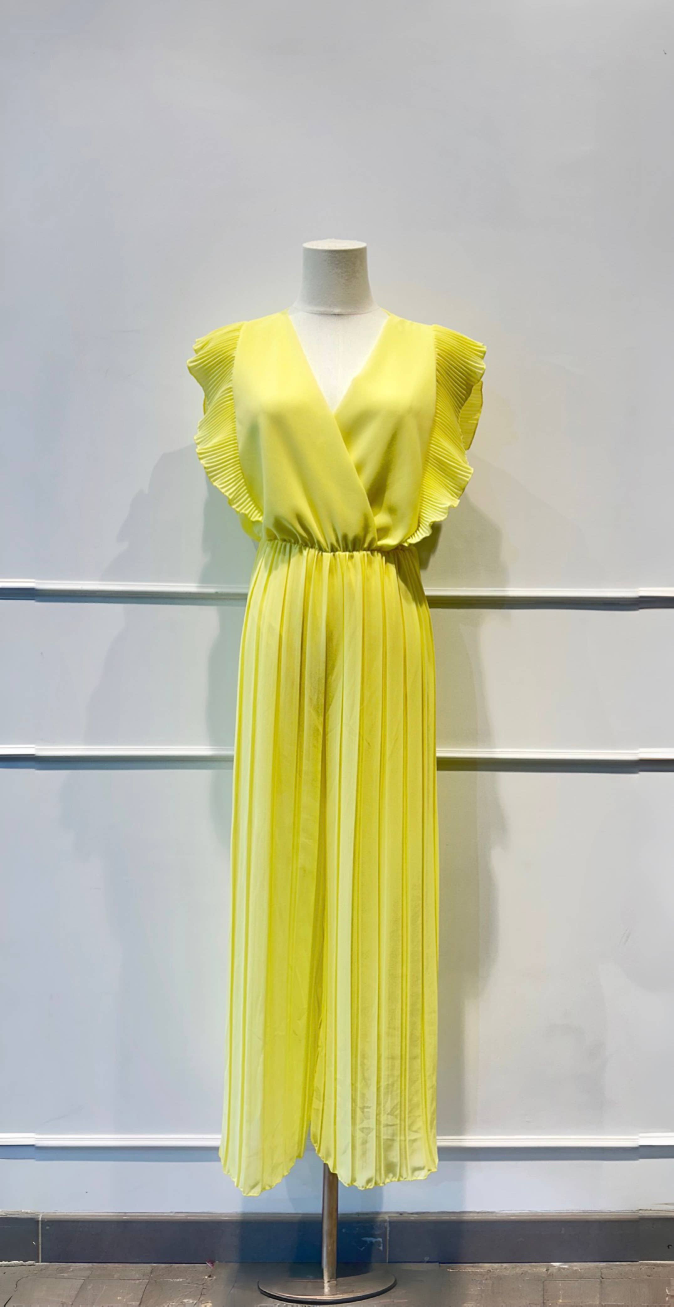 Robe combinaison plissée –
