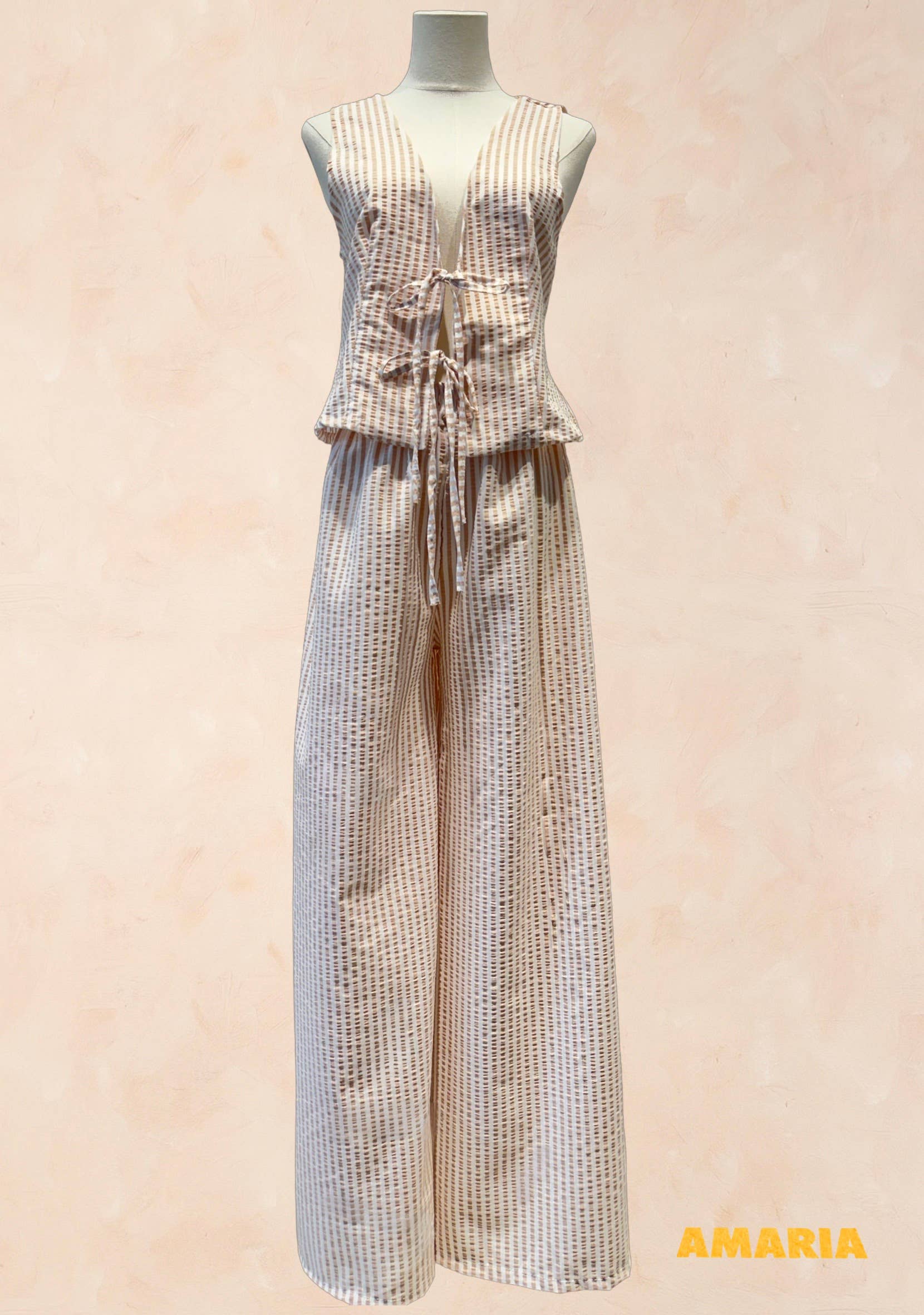 Ensemble gilet sans manches/ pantalon estival imprimé