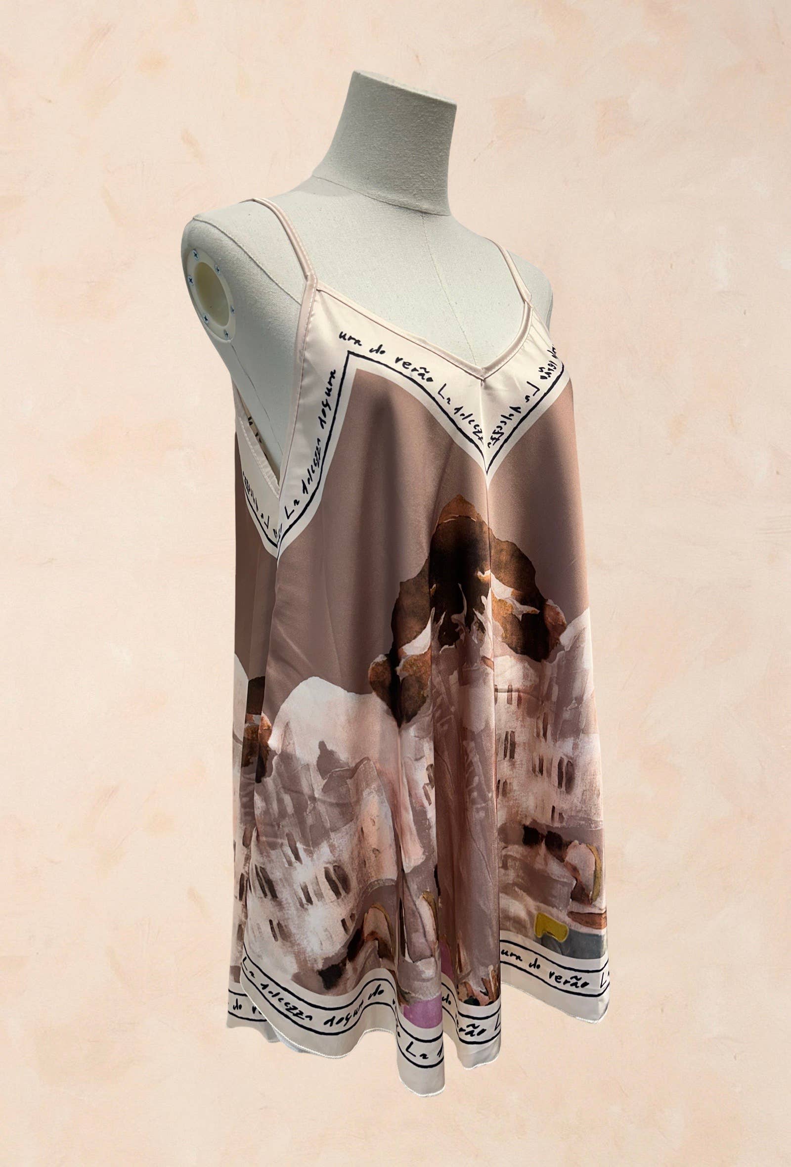 Top Carré en Satin Imprimé Art VISCOSE SOIE