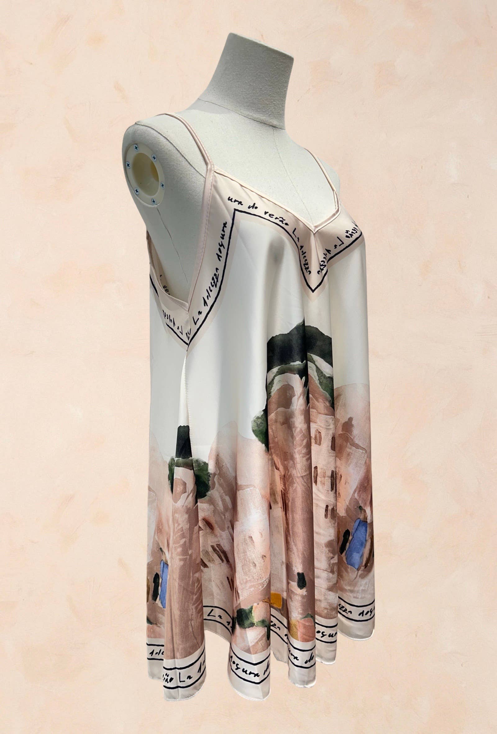 Top Carré en Satin Imprimé Art VISCOSE SOIE