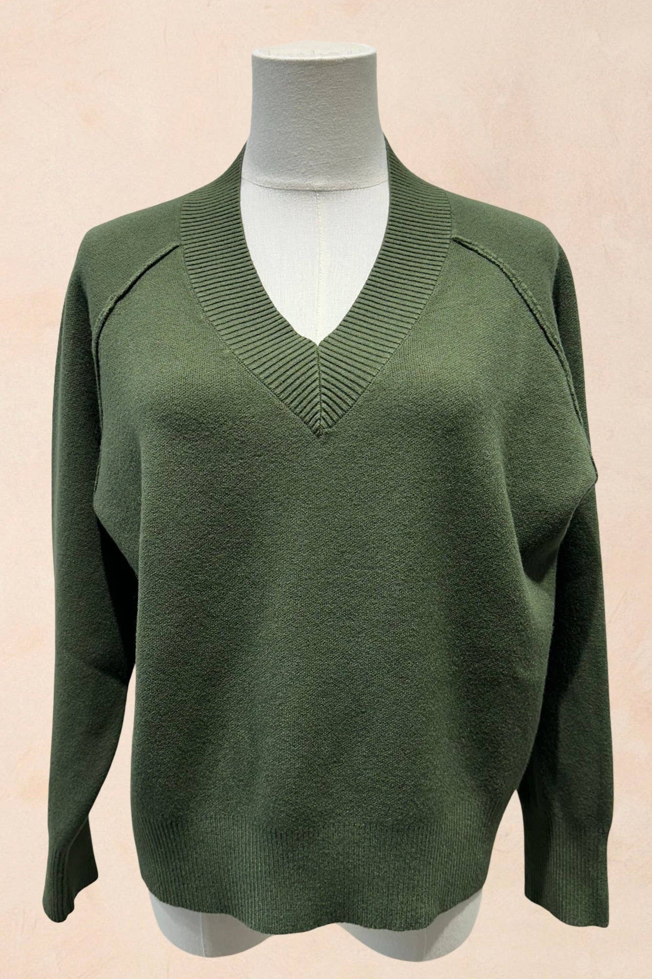 Pull manches longues maille col V côtelé Viscose