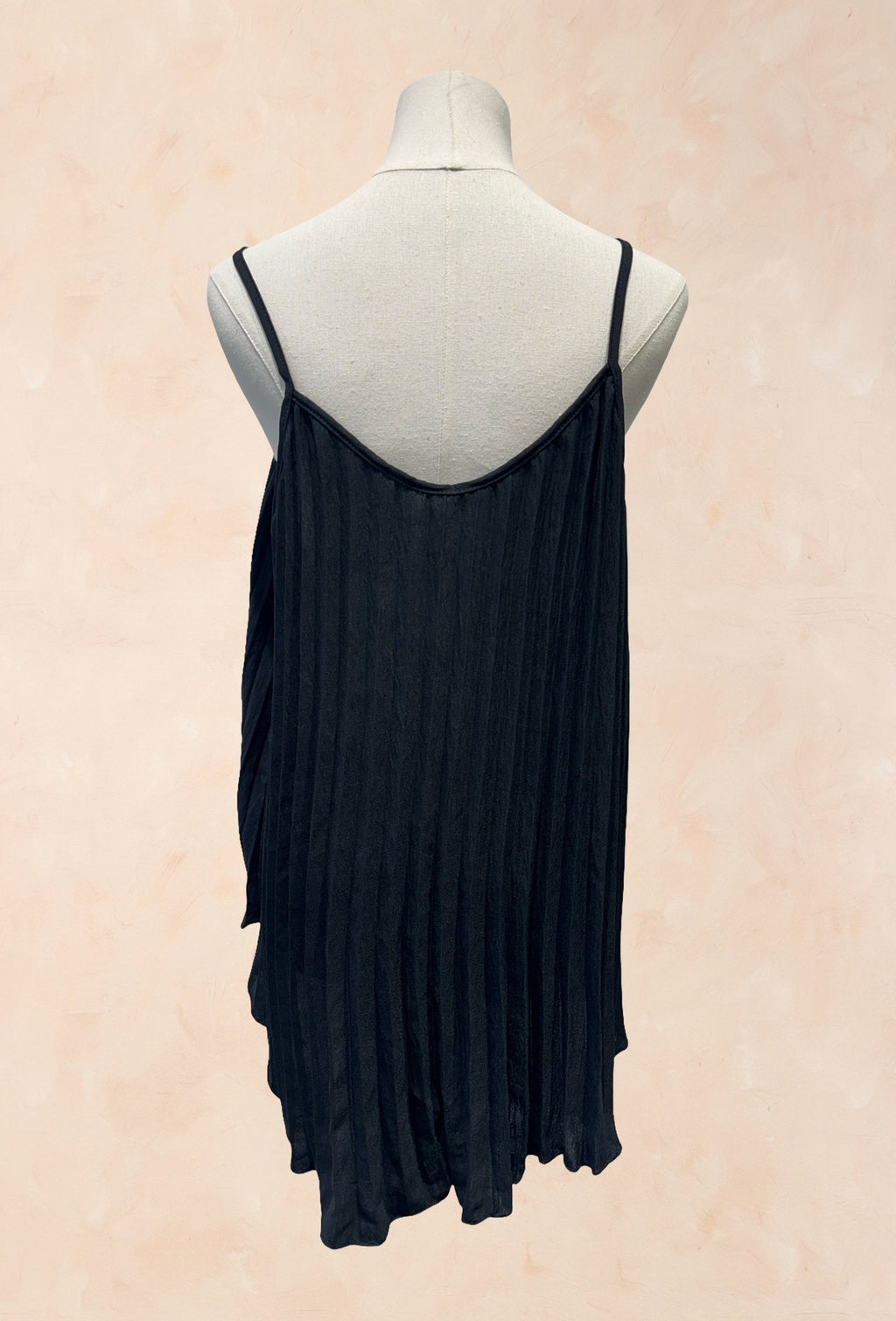 Top Plissé VISCOSE– Bretelles fines, coupe fluide et élégante