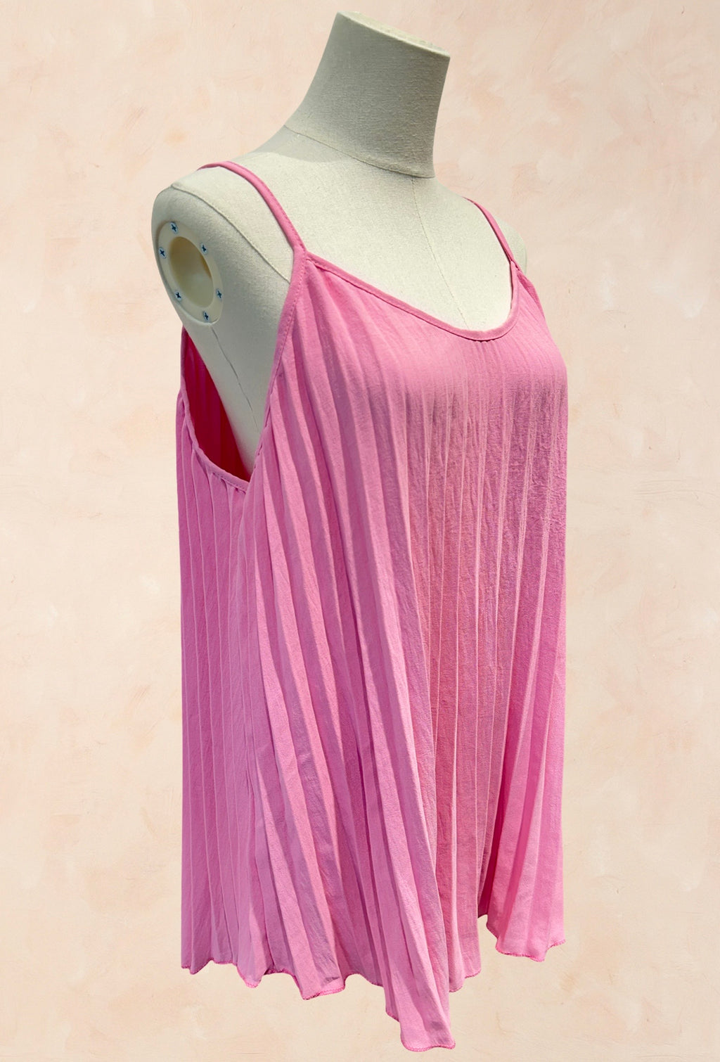 Top Plissé VISCOSE– Bretelles fines, coupe fluide et élégante