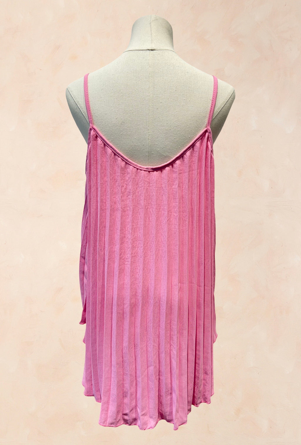 Top Plissé VISCOSE– Bretelles fines, coupe fluide et élégante