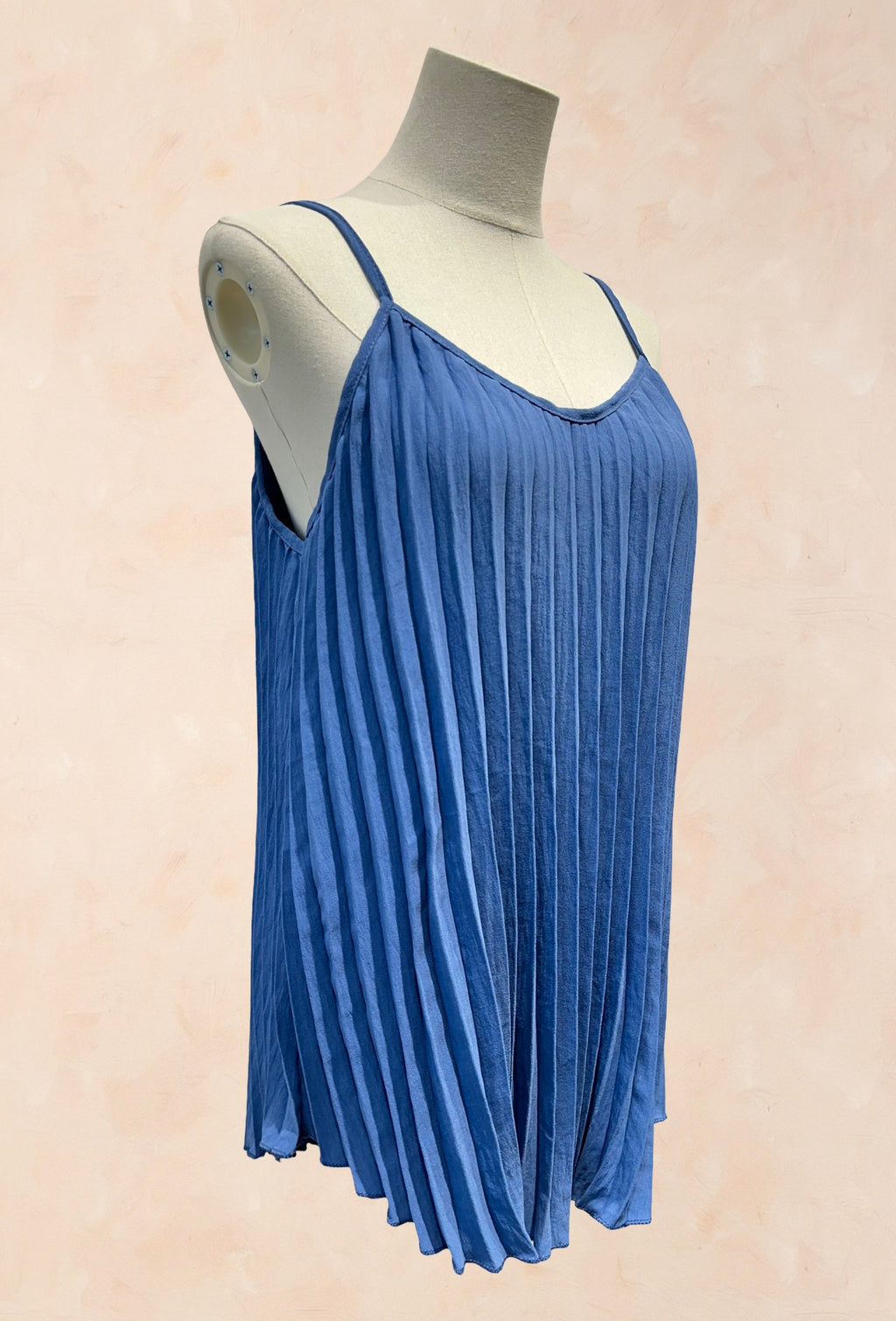 Top Plissé VISCOSE– Bretelles fines, coupe fluide et élégante