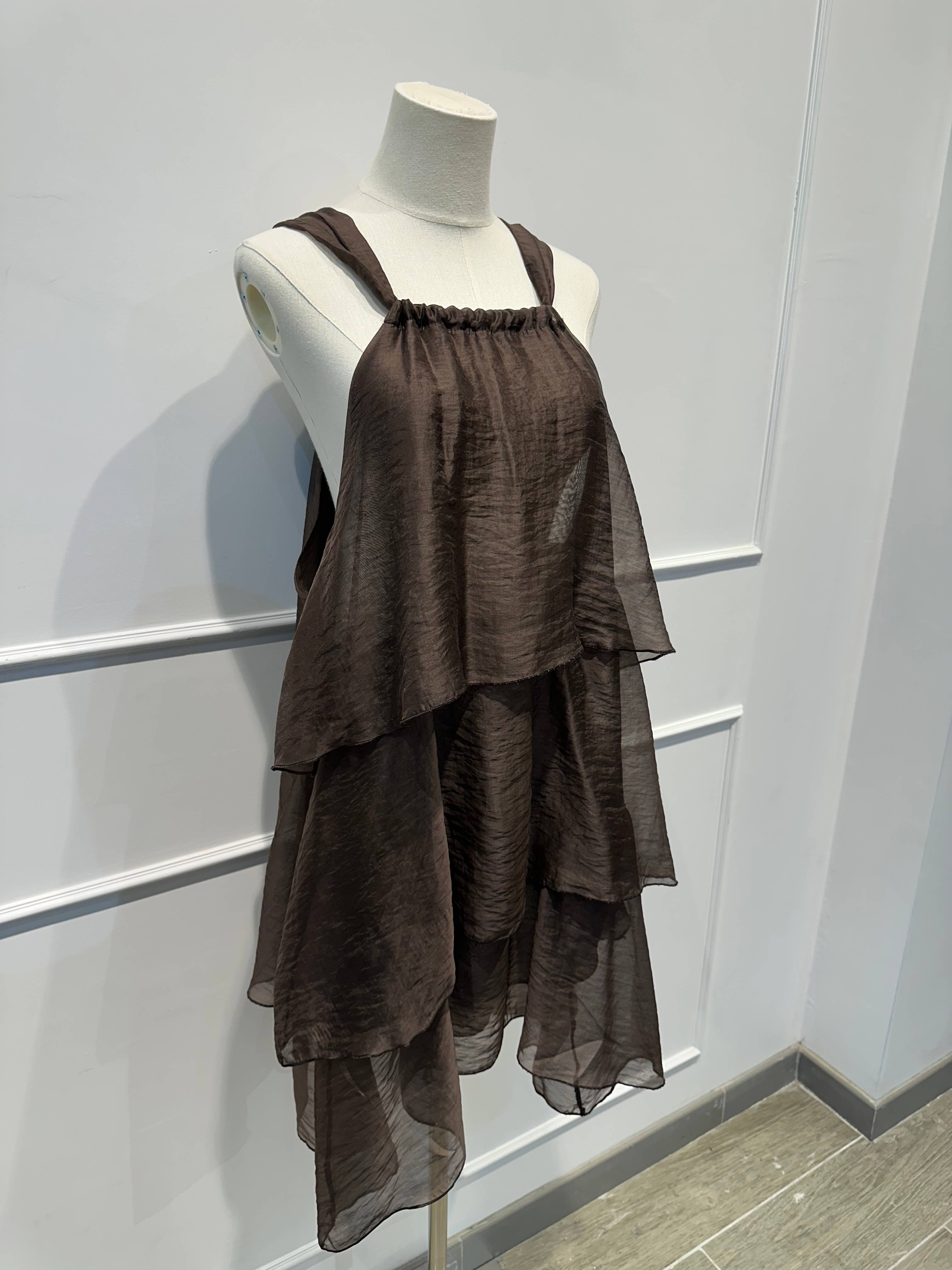 Robe à Volants à Bretelles et Nœud Déco