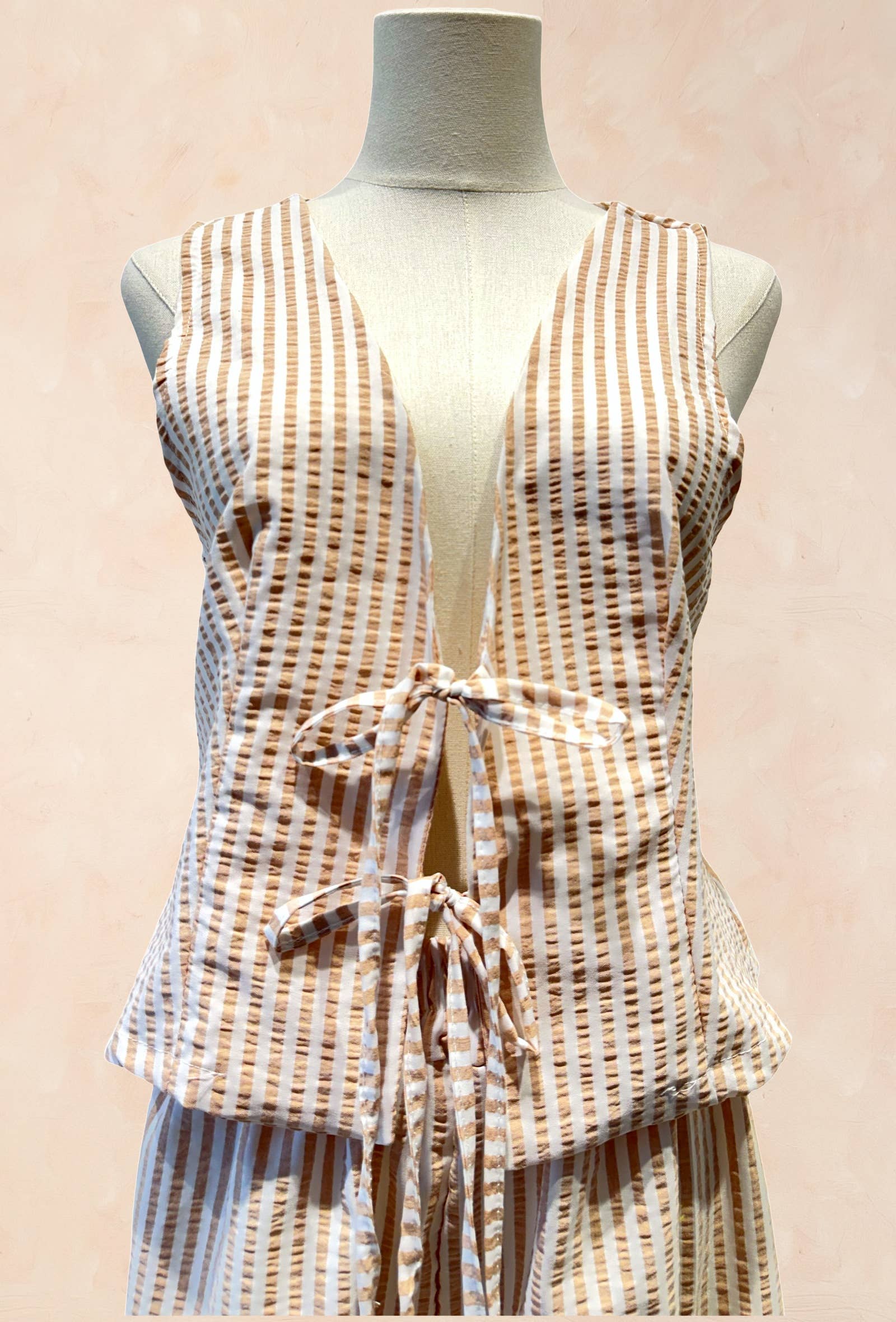 Ensemble gilet sans manches/ pantalon estival imprimé