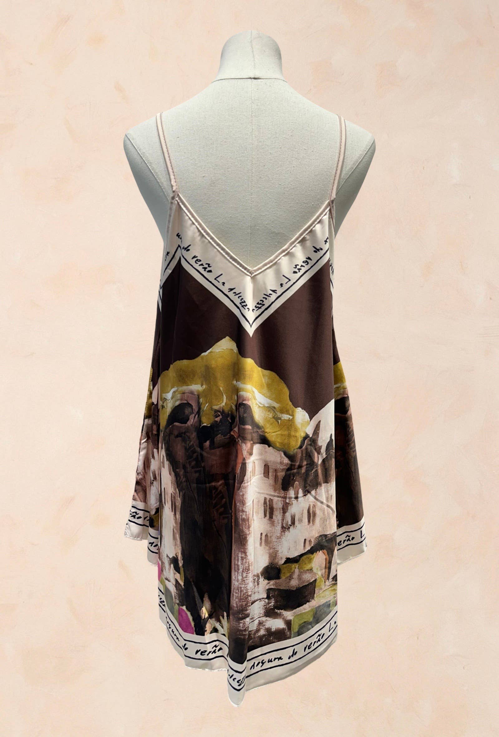 Top Carré en Satin Imprimé Art VISCOSE SOIE