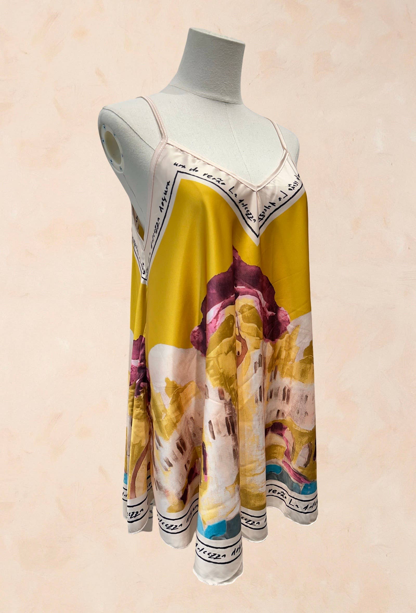 Top Carré en Satin Imprimé Art VISCOSE SOIE