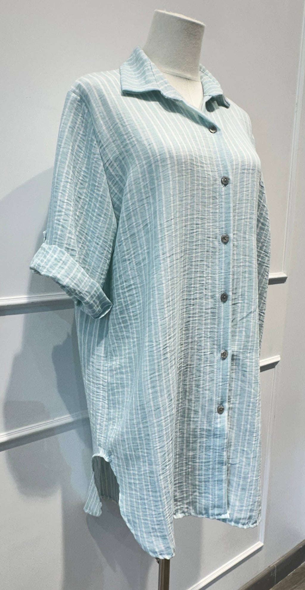 Chemise longue légère à rayures bleu et blanc