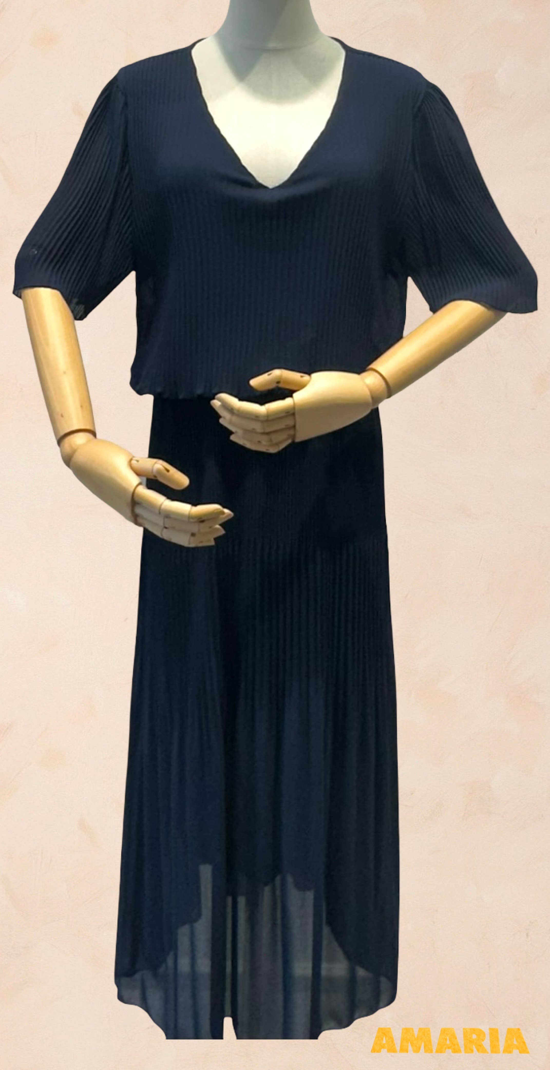 Robe Longue Plissée Encolure V