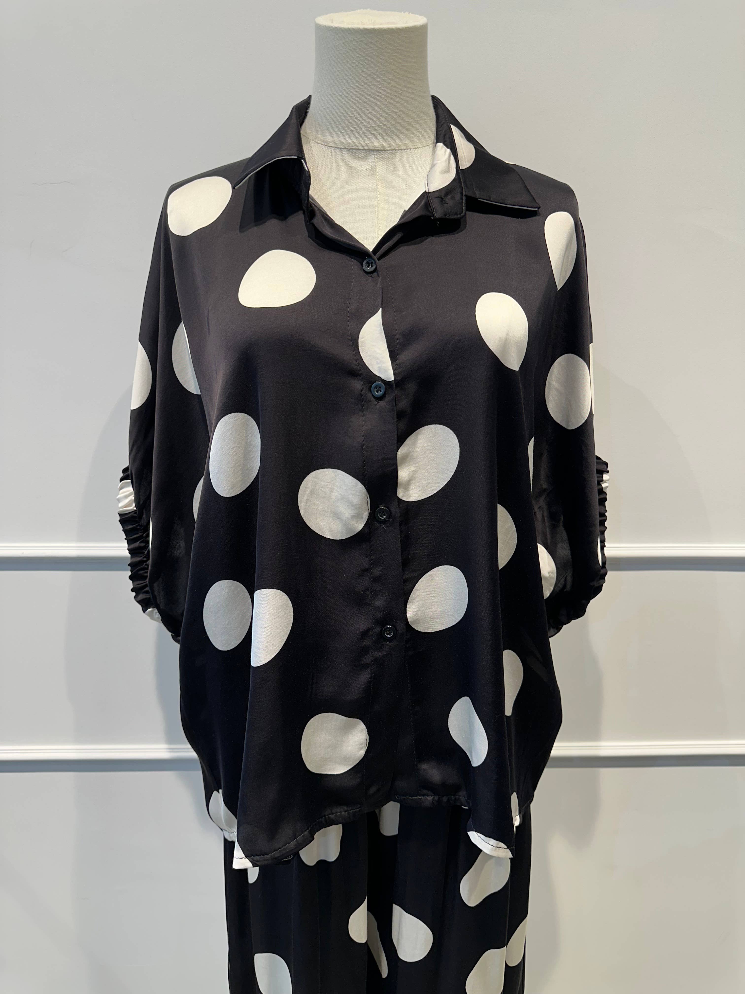 Ensemble fluide à pois oversize – % Viscose