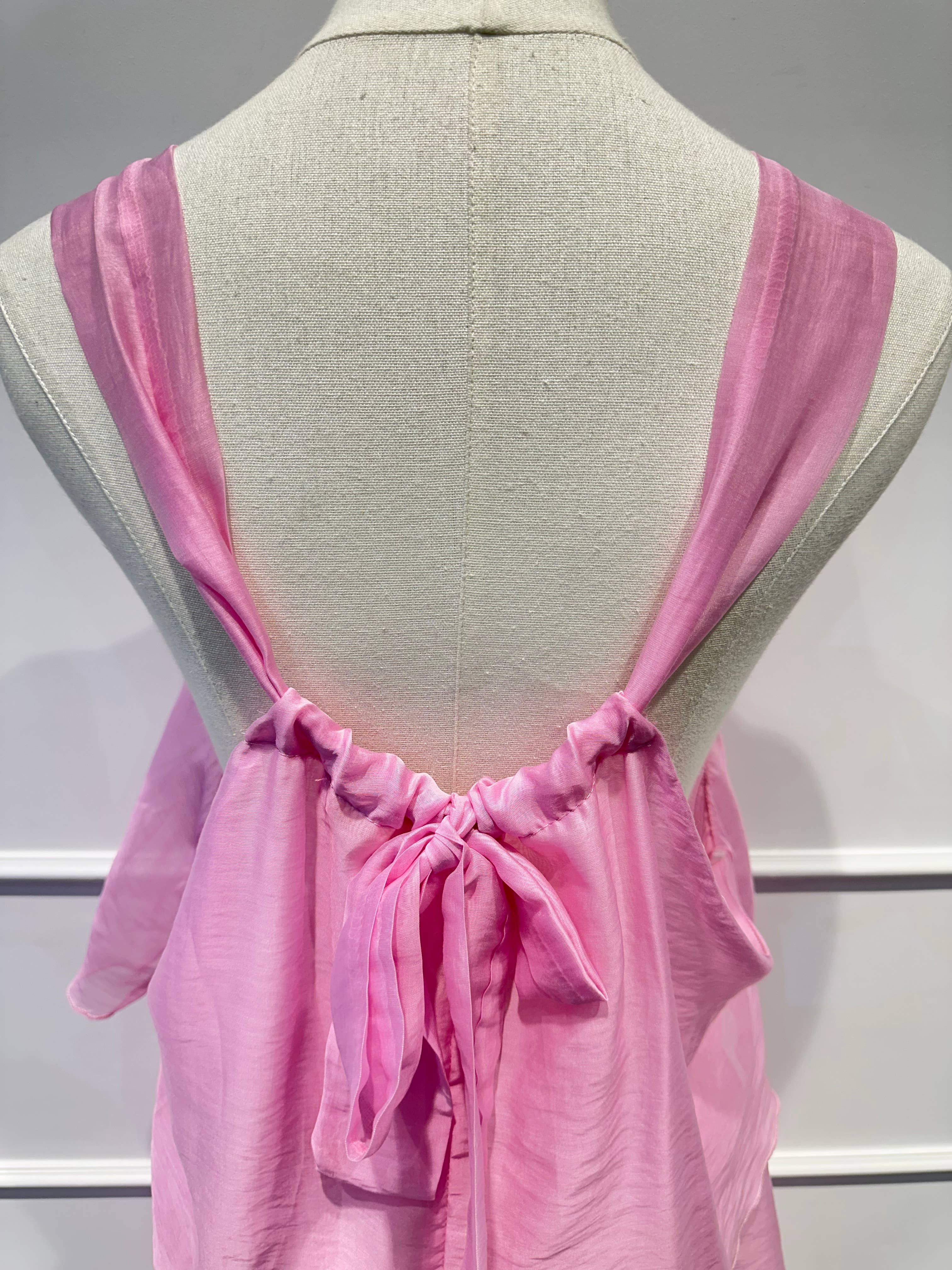 Robe à Volants à Bretelles et Nœud Déco