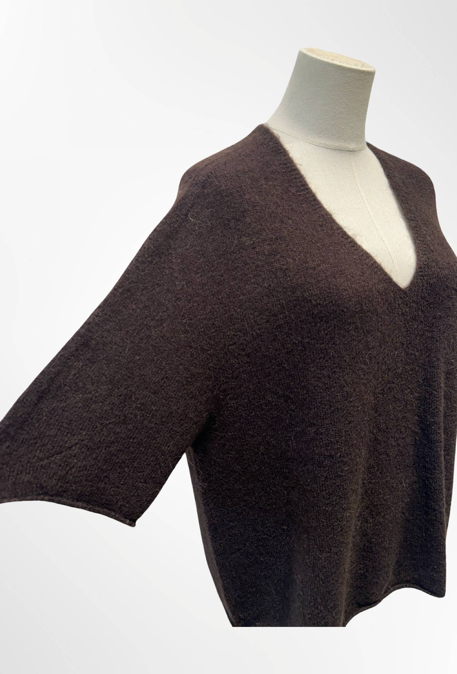Pull col V manches courtes ALPAGA/ LAINE