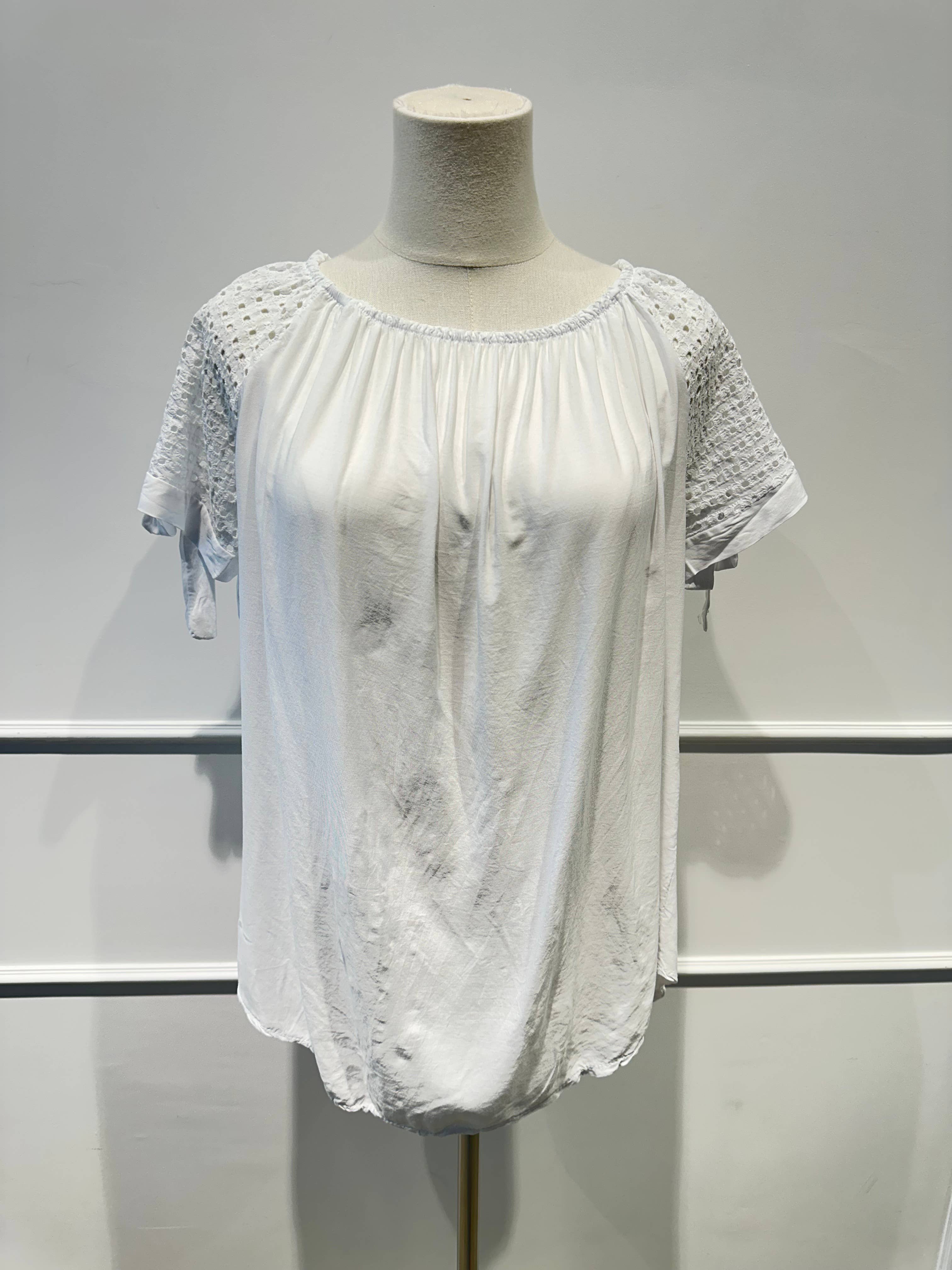 Blouse à Manches Brodées & Encolure Froncée