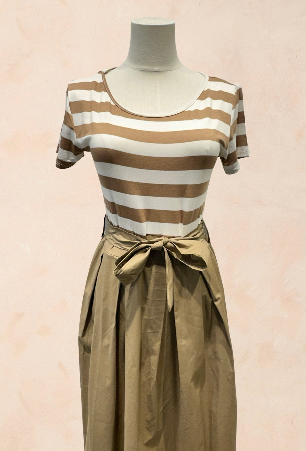 Robe longue t-shirt marinière plissé ceinture à la taille