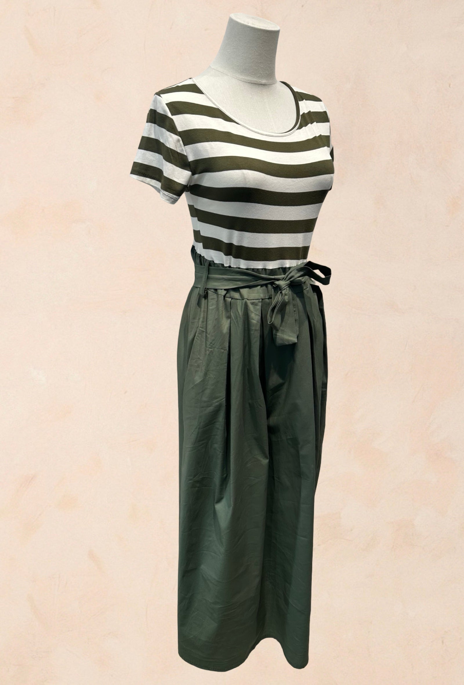 Robe longue t-shirt marinière plissé ceinture à la taille