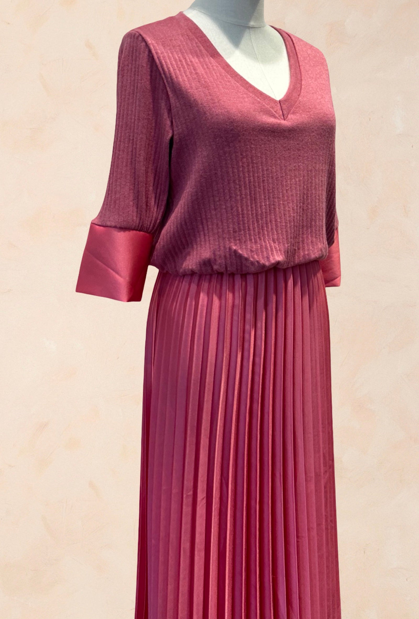 Robe Bimatière Jupe Plissée Maille Cotelée - VISCOSE