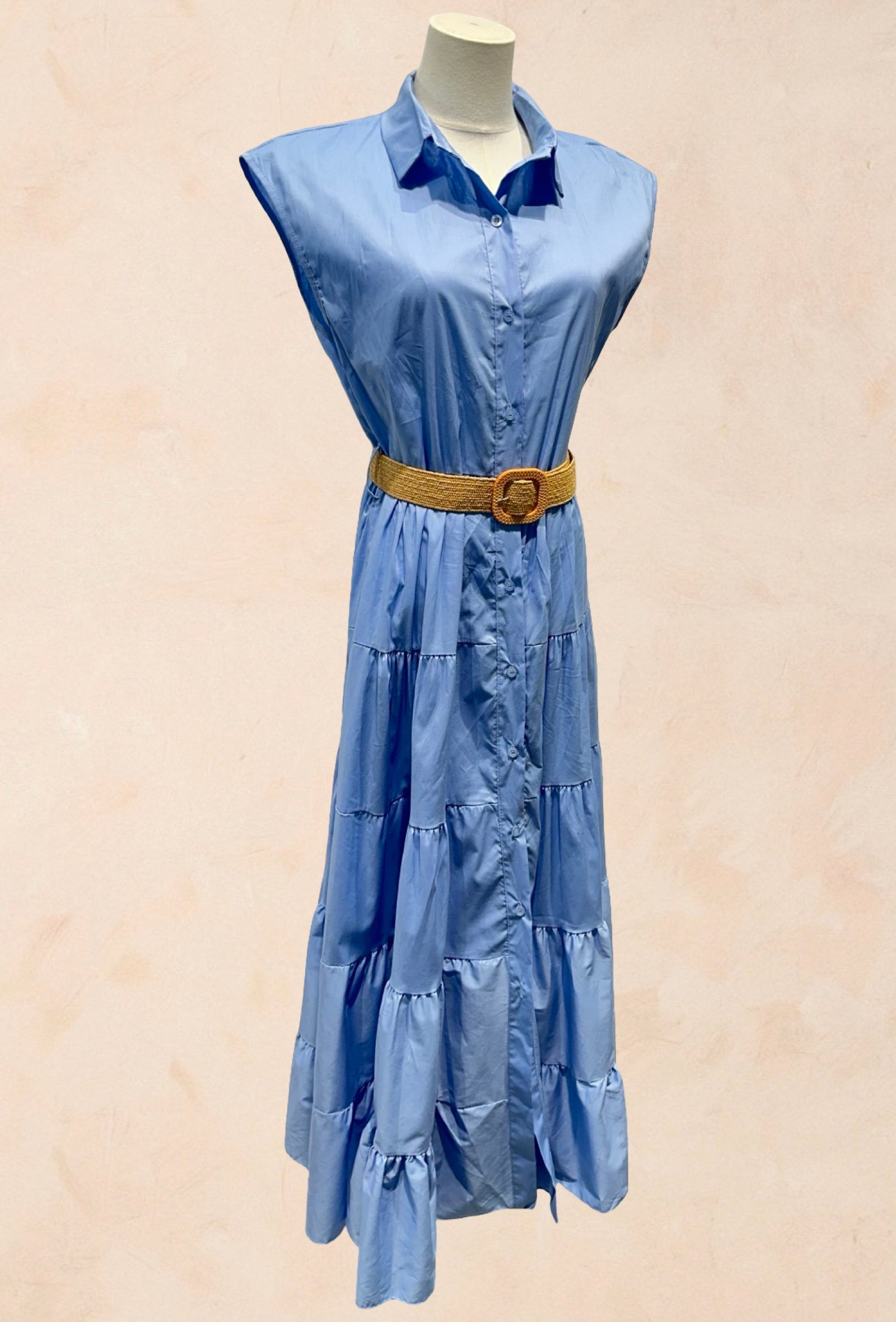 Robe chemise longue sans manches ceinture